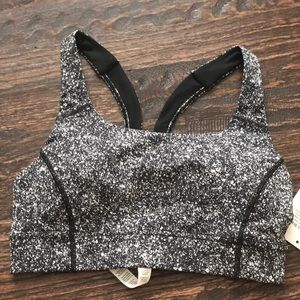 Lululemon power through sports bra